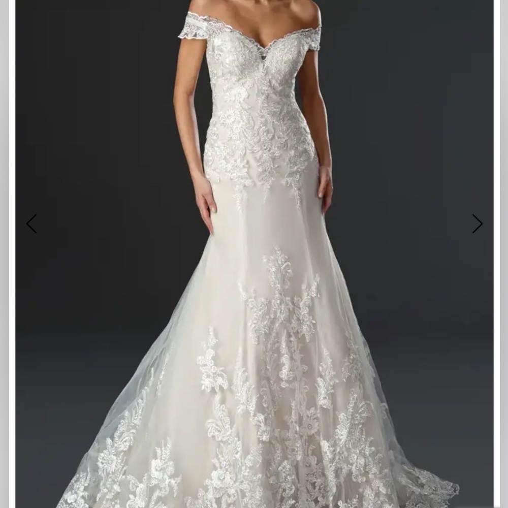 Stella - Style 22575 - Size 14 - off White
